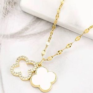 Clover Diamond Pendant Necklace